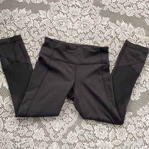 Lululemon black Capri yoga pants size 2.